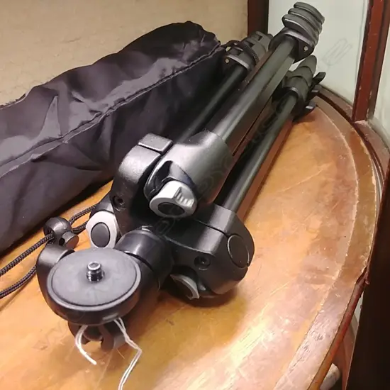 MANFROTTO 7322YSHB 4 SECTION TRIPOD W BALLHEAD