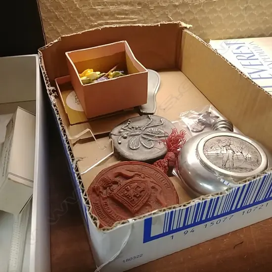 BOX OF MISC - SEAL/BOOT HOOK ETC.