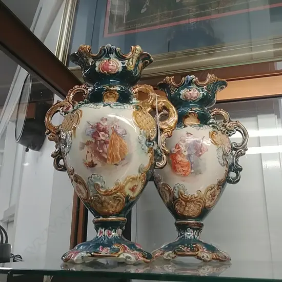PR CONTINENTAL VASES
