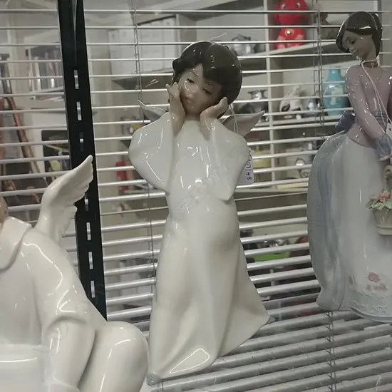 LLADRO LITTLE GIRL ANGEL