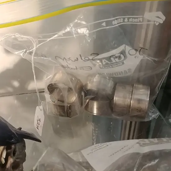 6 SILVER PLATED NAPKIN RINGS