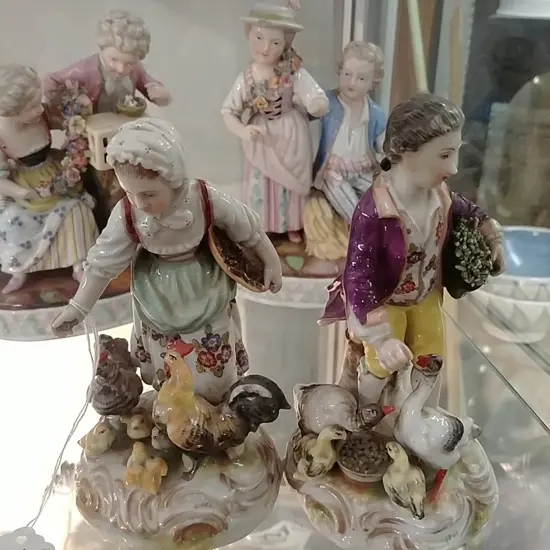 PR CONT FIGURES BOY & GIRL