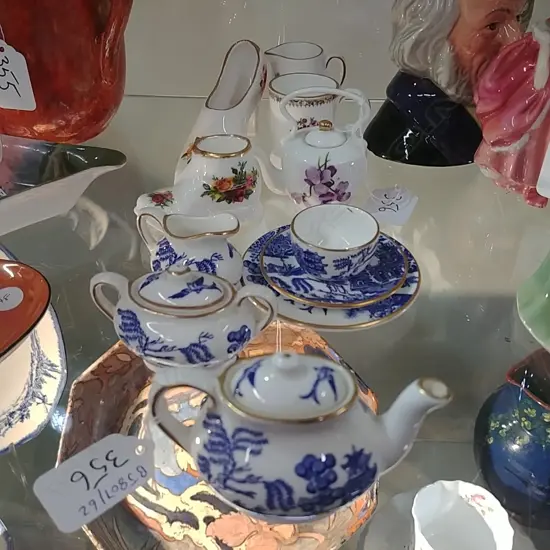 COALPORT MINI TEASET & 5 MINITURE CHINA PCS