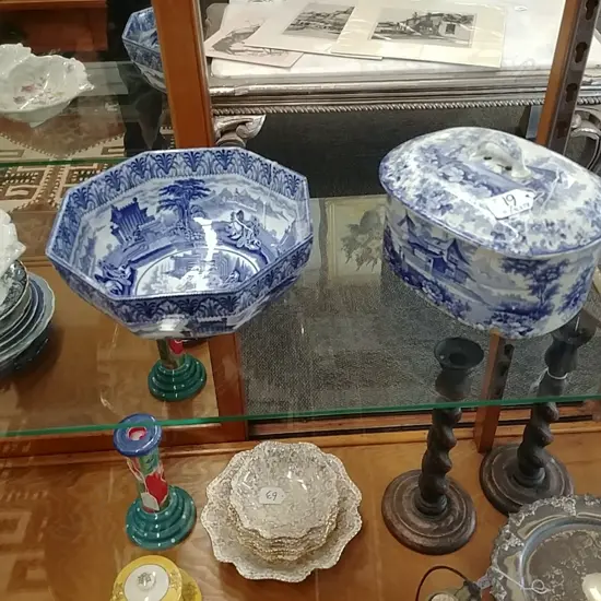 VIC. B&W LIDDED TUREEN & B&W BOWL