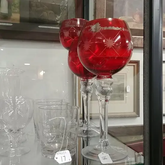 3 GLASS TEA LIGHT GOBLETS