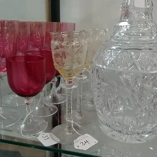 6 CONT WINE GLASSES