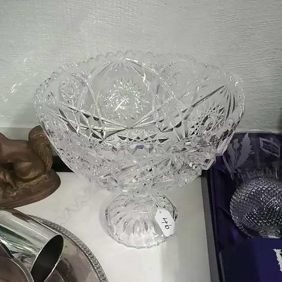 CRYSTAL STEMMED FRUIT BOWL