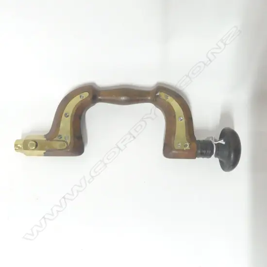 Walnut, Ebony and Brass Brace. Faintly marked on brass 'Walter' for F. Walter & Co, Solly Works, Sheffield. H.365mm