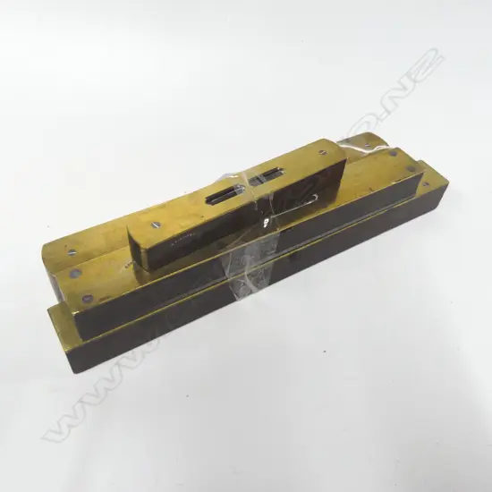 Four brass/wood levels