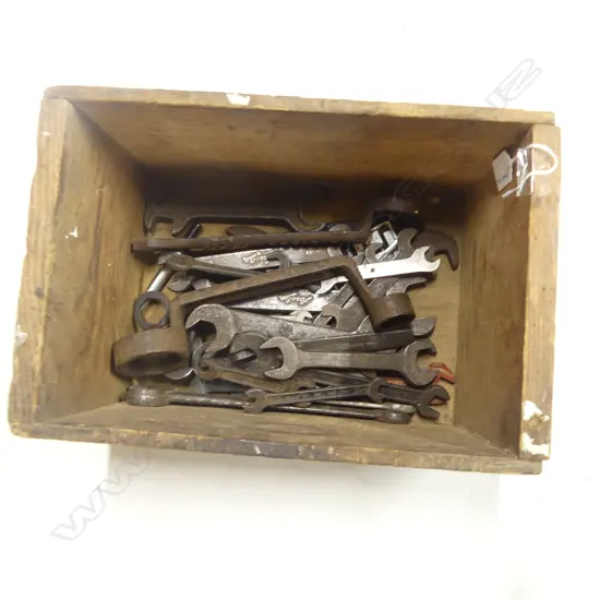 Collection of ring and open spanners