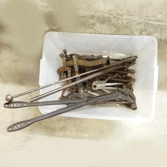 Box of pipe wrenches and cutters, etc., plus large Weed No. 711 (USA) chain pliers