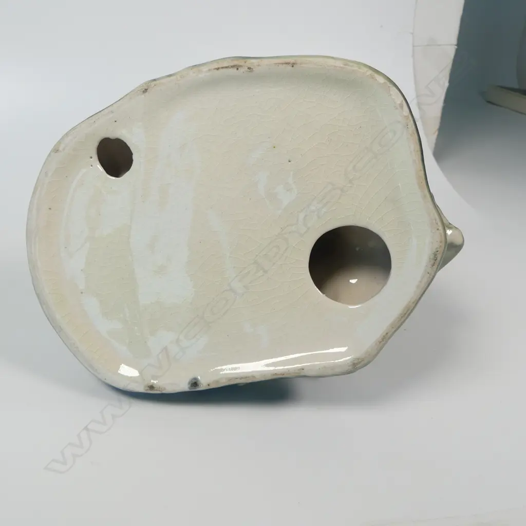 Titian Studio (1957-67) grey seagull in flight figurine, Image 1++