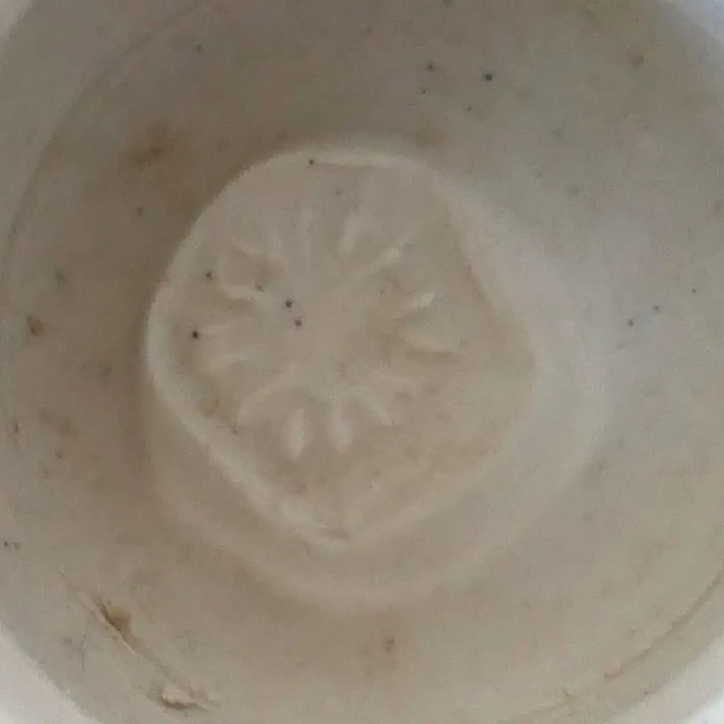 Mirek Smisek (1925-2013) salt glazed bowl, Image 1++