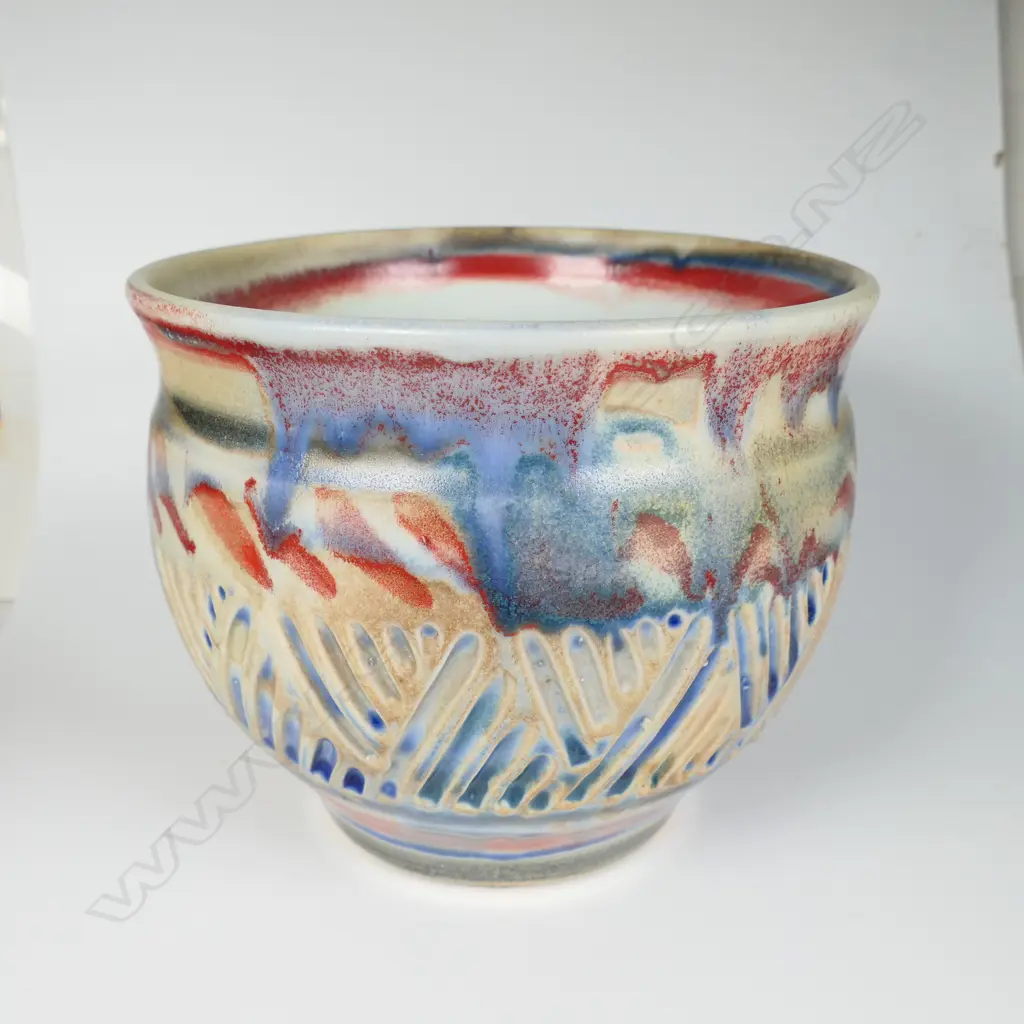 Anneke Borren bowl, red, blue and ivory glaze, incised decoration to body. Potters mark and date to base. H.145mm. Ex. Anneke Borren Collection. Image 1++