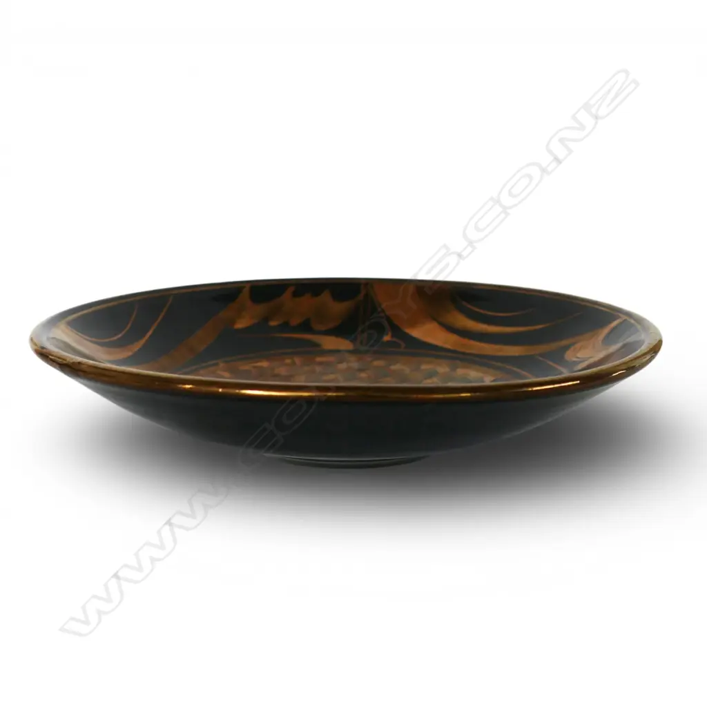 Peter Collis bowl, red & gilt glaze highlights on black ground. Potter's signature to base, dated '87. Dia.235mm. Ex. Anneke Borren Collection. Image 1++