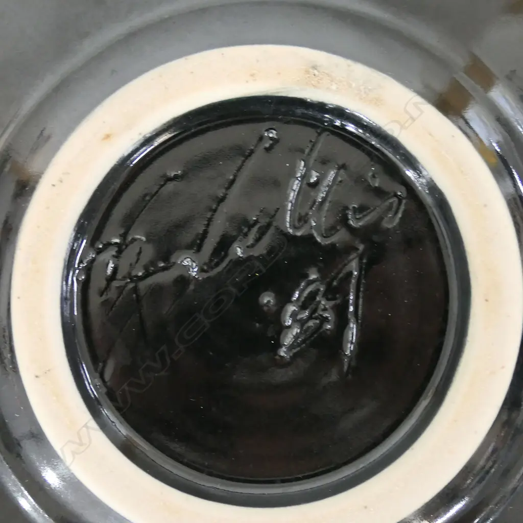 Peter Collis bowl, red & gilt glaze highlights on black ground. Potter's signature to base, dated '87. Dia.235mm. Ex. Anneke Borren Collection. Image 1++