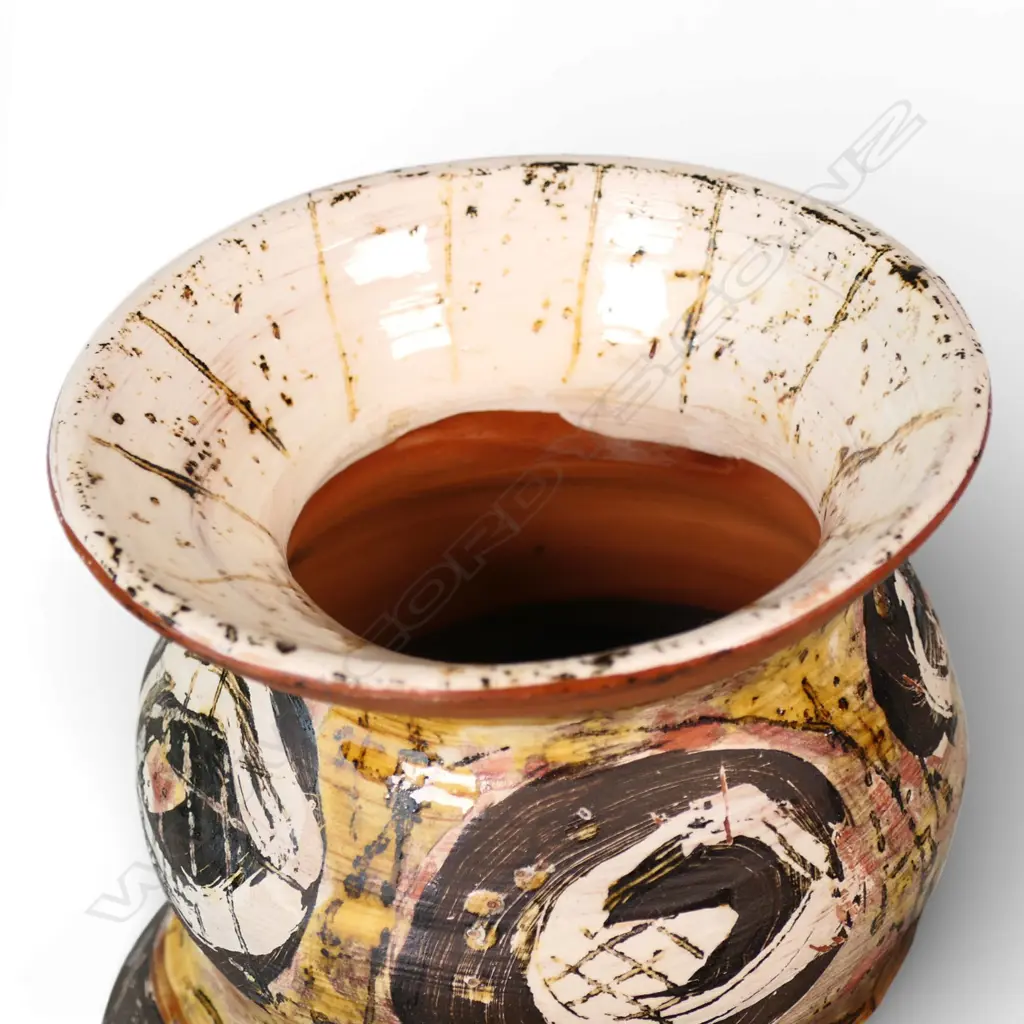 Zoe Ryan (UK) wheel thrown and coiled triple body form, Image 1++