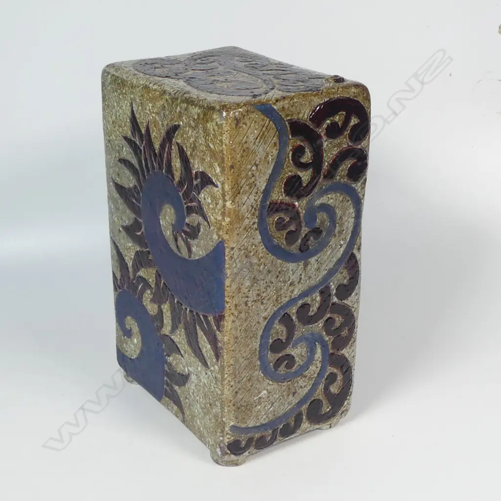 Lee Keum Sun block sculpture, flora and koru designs on brown base. H.160mm. Signed to base Image 1++