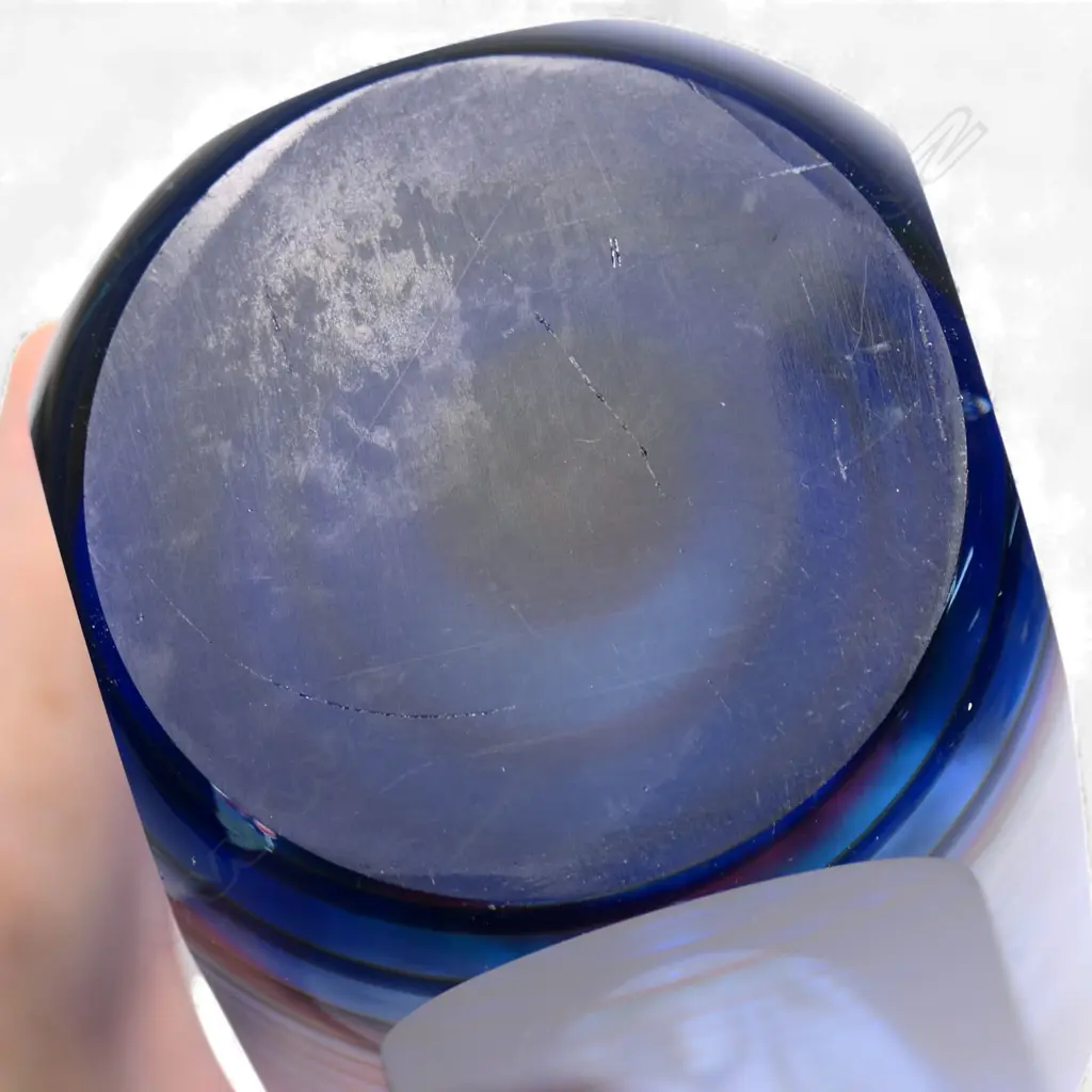 A Garry Nash experimental vase in the style of Murano Mandruzzato Image 1++