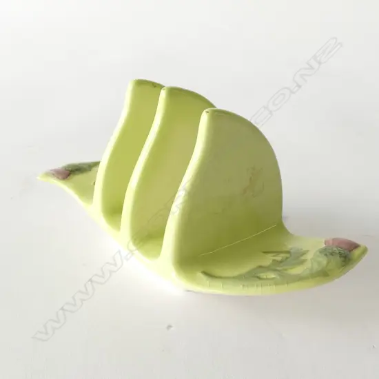 ROYAL WINTON -THISTLE