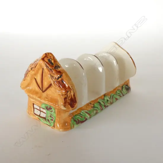 WESTMINSTER - COTTAGE