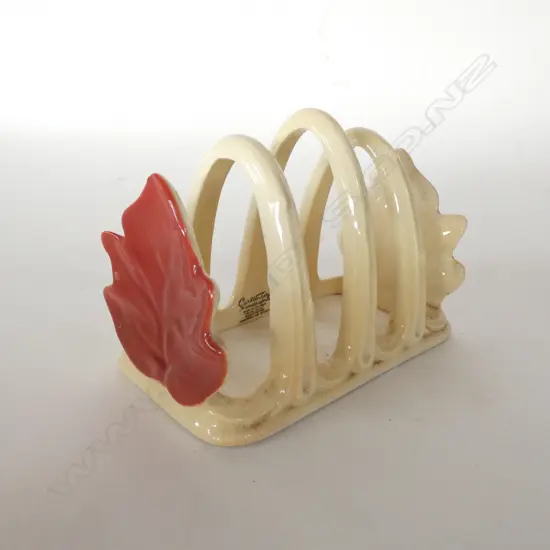 CARLTON WARE - MAROON LEAF