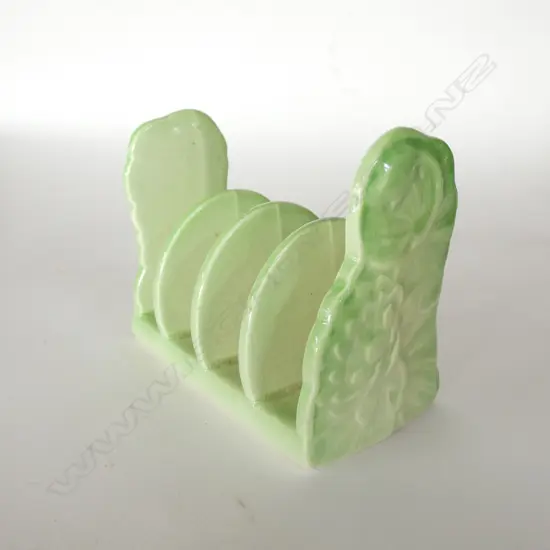 CARLTON WARE - GREEN WATERLILLIES