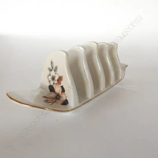 ROYAL WINTON - ROSES