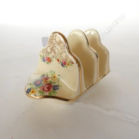 ROYAL WINTON - FLORAL WITH GILT