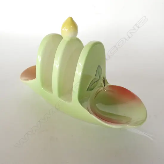 CARLTONWARE - APPLE AND PEAR