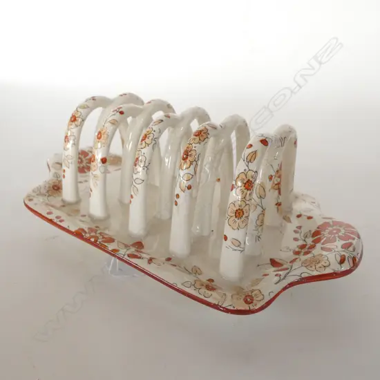 RIDGEWAYS - DOUBLE LOOP VICTORIAN STYLE