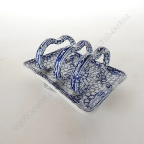 ADAMS - BLUE AND WHITE (SMALL)