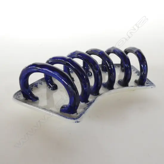 MINTONS - BLUE AND WHITE FAN SHAPE