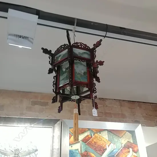CHINESE PALACE LAMP