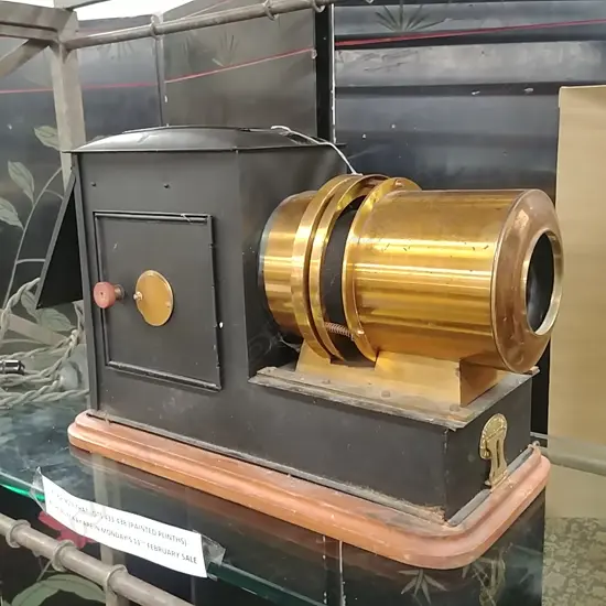 OPTIMUS LONDON MAGIC LANTERN