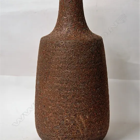 VOLCANIC GLAZED VASE COPPER LUSTRE TONES HK?