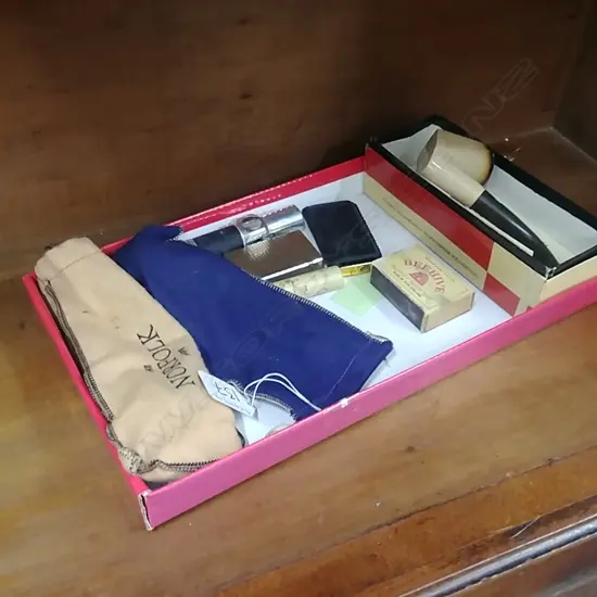 SMALL TRAY PIPES LIGHTERS ETC