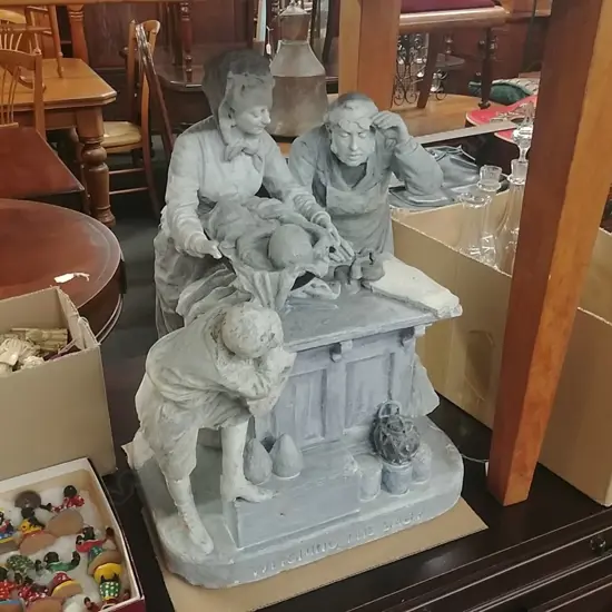 ANTIQUE STYLE FIGURE GROUP