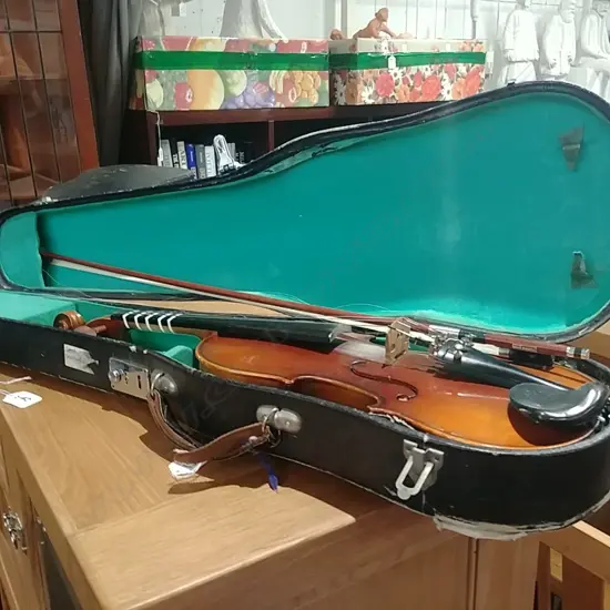 VIOLIN IN CASE