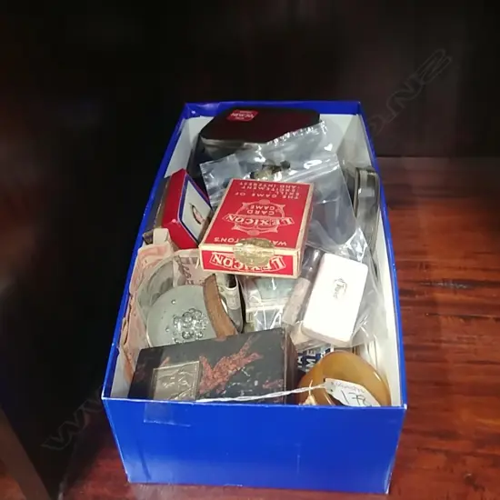 LOT CARDS,WATCHES,COINS ETC