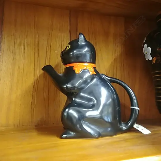 WOODS& SONS CAT TEAPOT HANDLE AF 13724