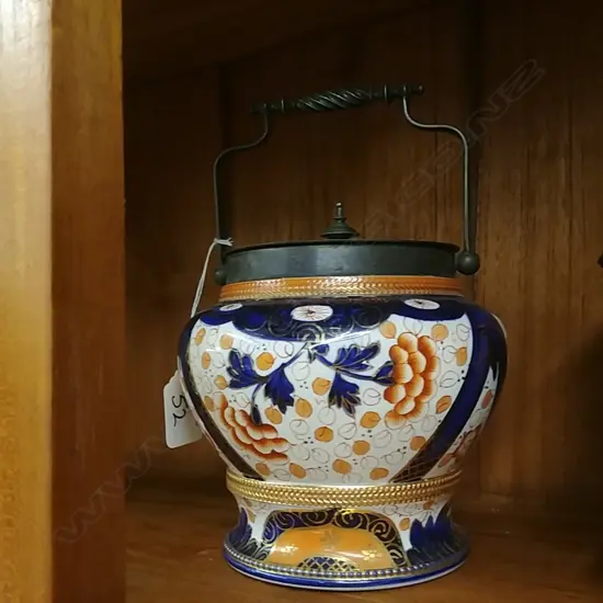 BISCUIT BARREL 13729