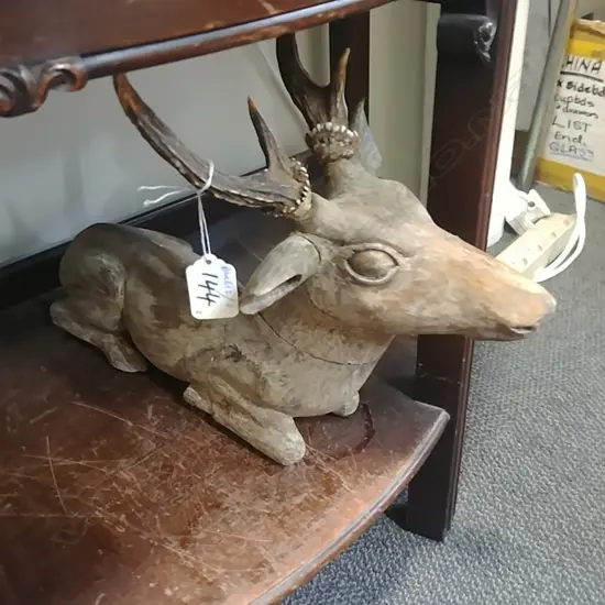 WOODEN DEER FIG