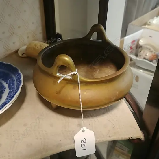 CHINESE BRONZE INCENSE BURNER 