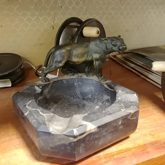 BRONZE & MARBLE LION ASHTRAY
