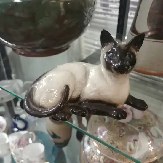 BESWICK CAT