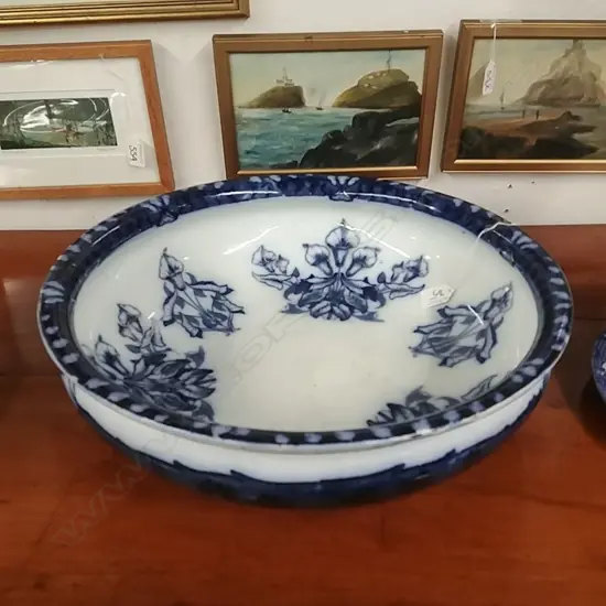 LGE VIC. BLUE & WHITE WASH BOWL