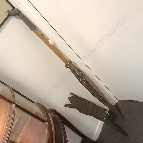 SOLOMON PADDLE & VANUATU MASK