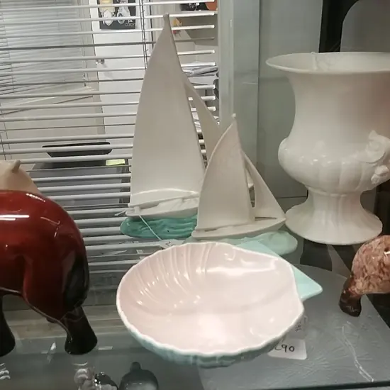 POOLE YACHT WALL HANGING, SHELL DISH & 1 OTHER