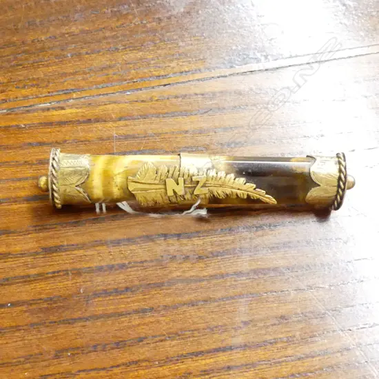 9CT GOLD TIGERS EYE BROOCH